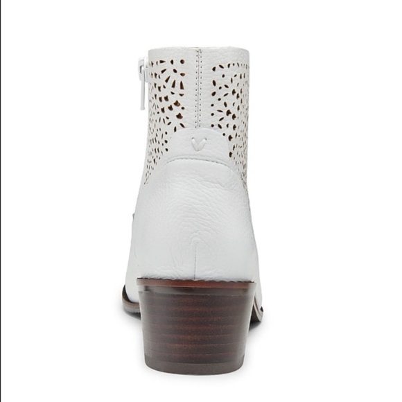 White Leather Vionic Boots - Picture 3 of 4